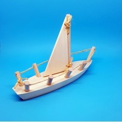 Drewniana łódka